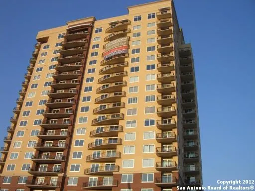 $1,595 | 215 Center Street, Unit 505, San Antonio, TX 78202