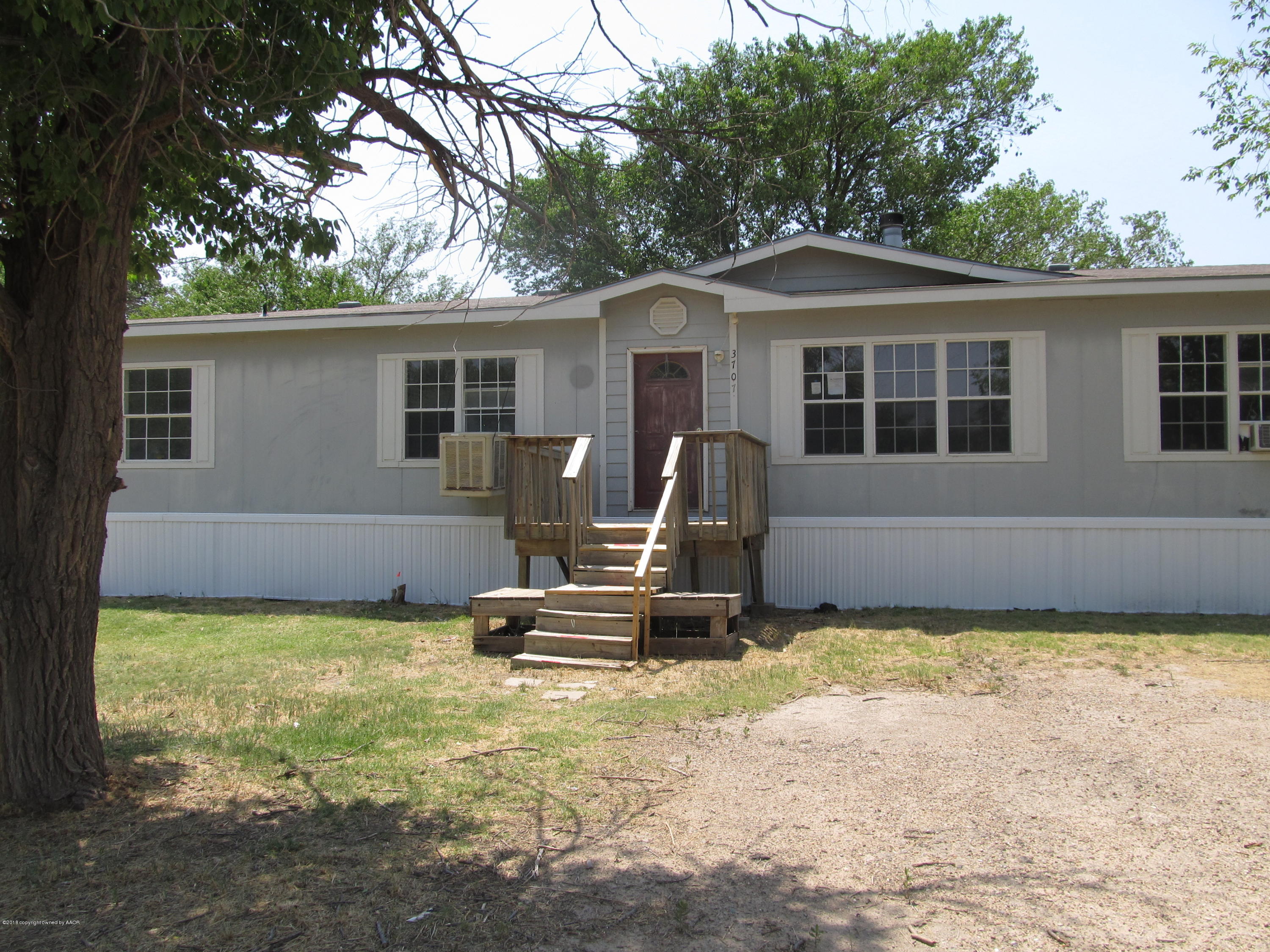 3707 Catalpa Lane Amarillo, TX 79110 - Photo 1 of 11 IMG_8035