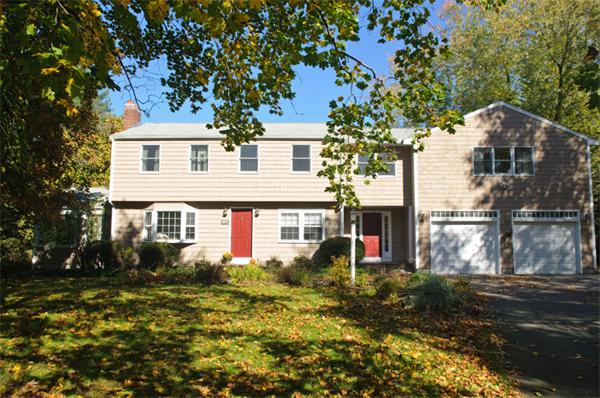 329 Plainfield Road Concord, MA 01742 - Photo 1 of 14 Gallery Image 1