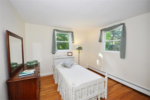 329 Plainfield Road Concord, MA 01742 - Photo 11 of 14 Gallery Image 11