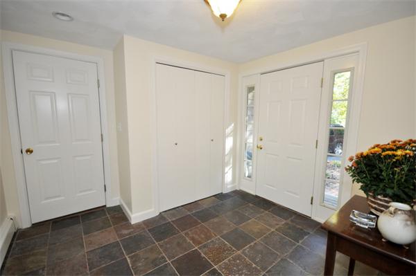 329 Plainfield Road Concord, MA 01742 - Photo 3 of 14 Gallery Image 3