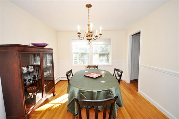 329 Plainfield Road Concord, MA 01742 - Photo 6 of 14 Gallery Image 6