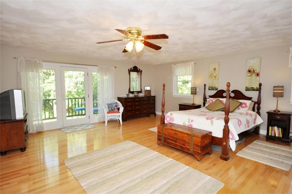 329 Plainfield Road Concord, MA 01742 - Photo 8 of 14 Gallery Image 8