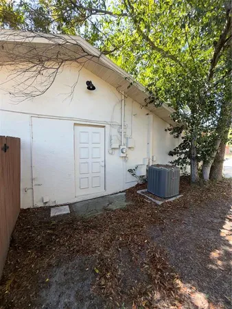 $2,320 | 1707 Sharondale Drive, Clearwater, FL 33755