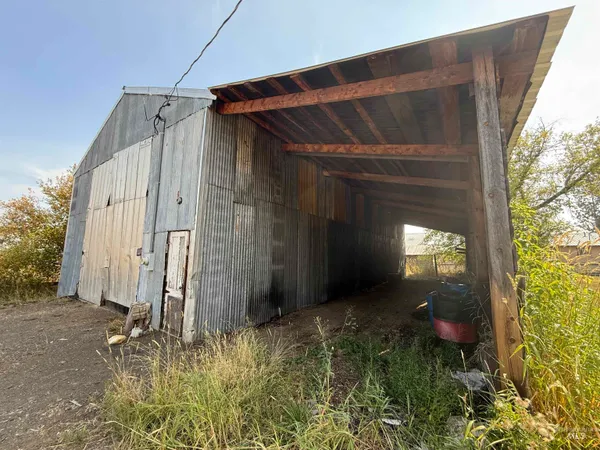 $185,000 | 221 Weippe Avenue, Weippe, ID 83553