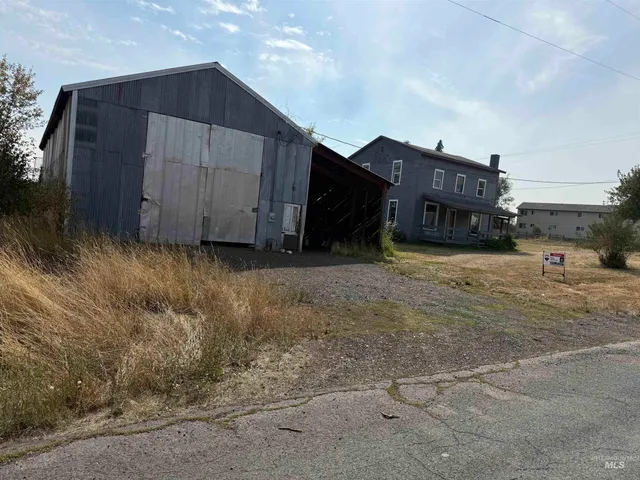 $199,000 | 221 Weippe Avenue, Weippe, ID 83553
