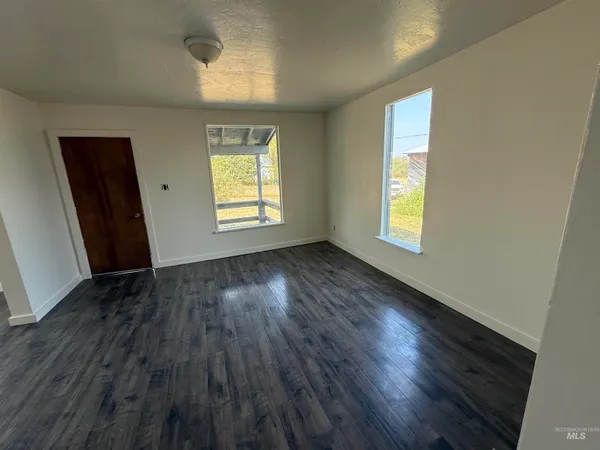 $185,000 | 221 Weippe Avenue, Weippe, ID 83553