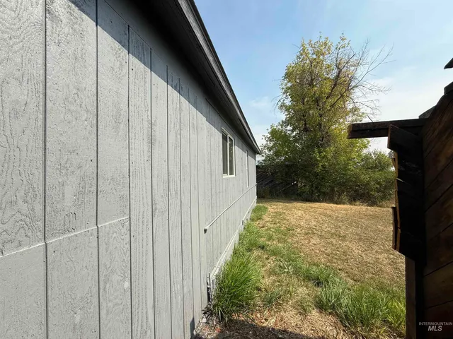 $199,000 | 221 Weippe Avenue, Weippe, ID 83553