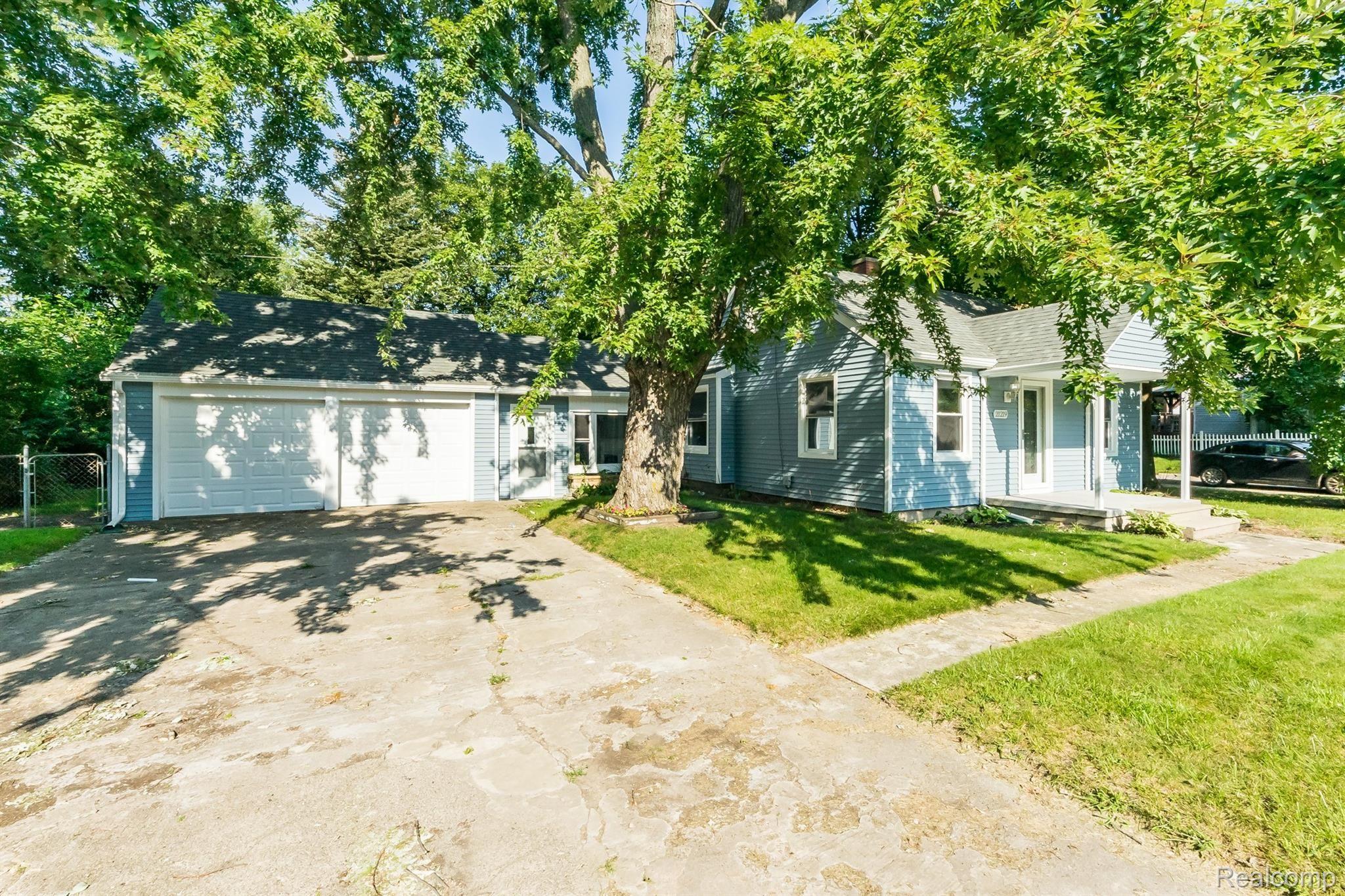21219 Inkster Road Farmington, MI 48336 - Photo 1 of 1 Inkster Drive.JPG