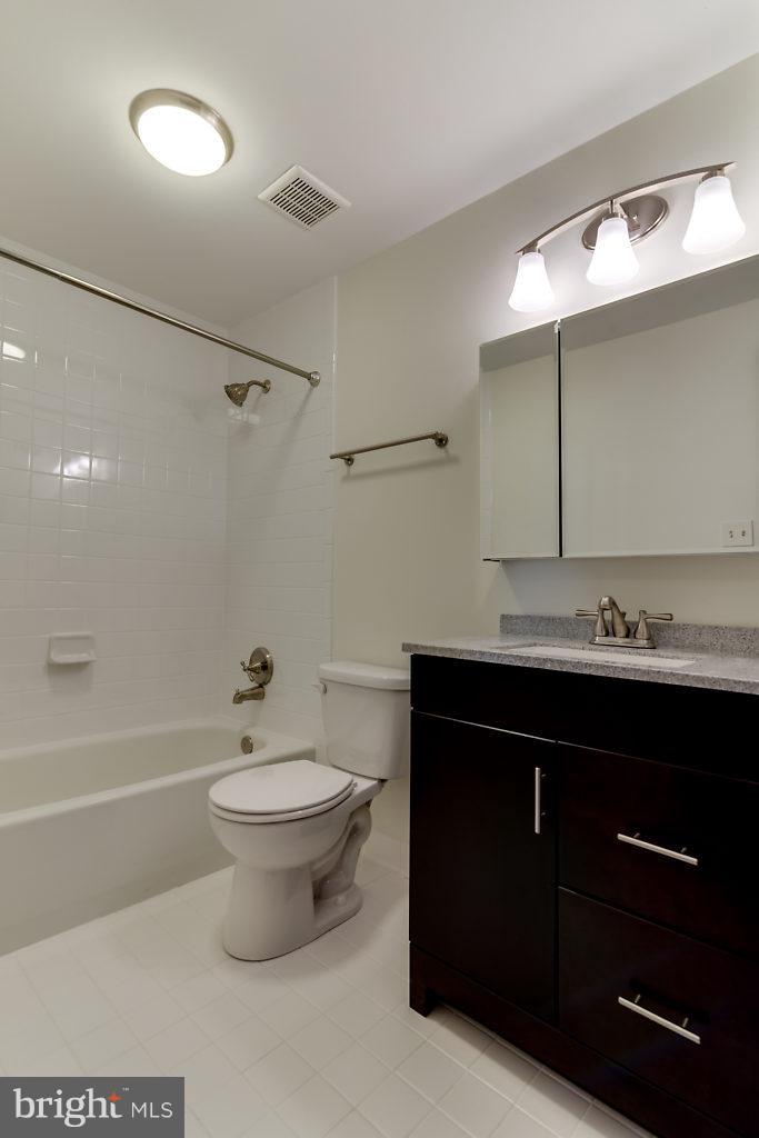 8713 Ridge Hollow Court Springfield, VA 22152 - Photo 22 of 30 Interior (General)