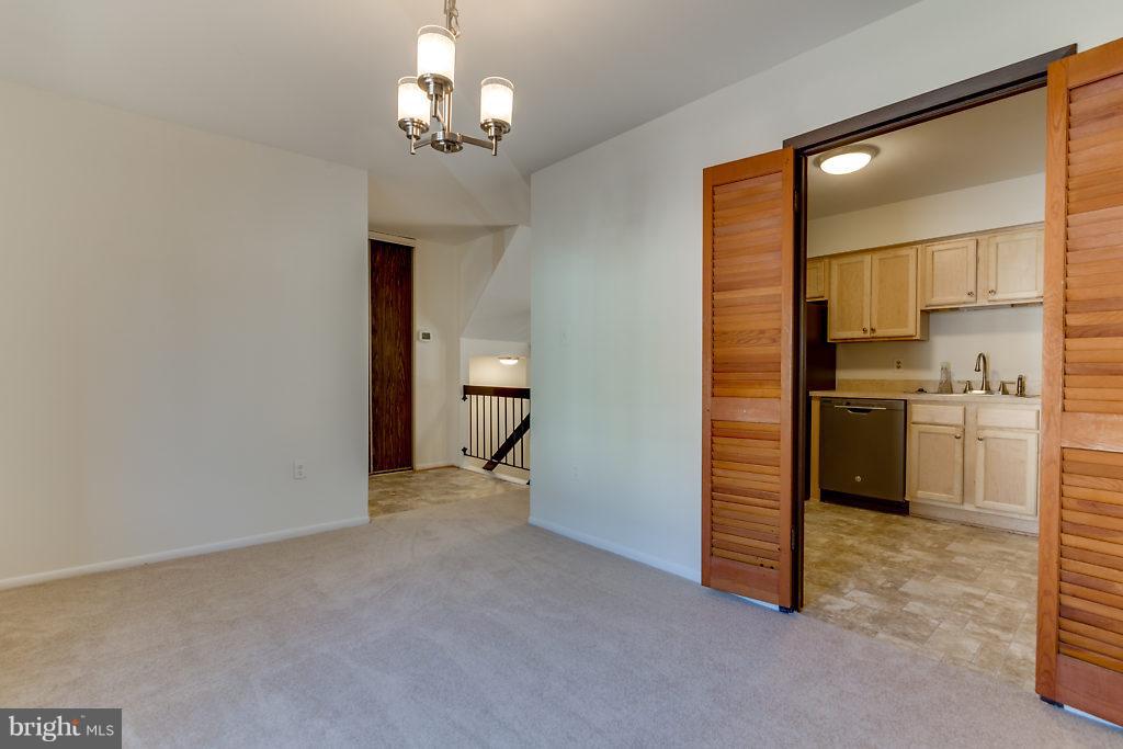 8713 Ridge Hollow Court Springfield, VA 22152 - Photo 7 of 30 Interior (General)