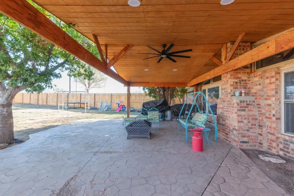 $699,000 | 4095 County Road M, Hereford, TX 79045