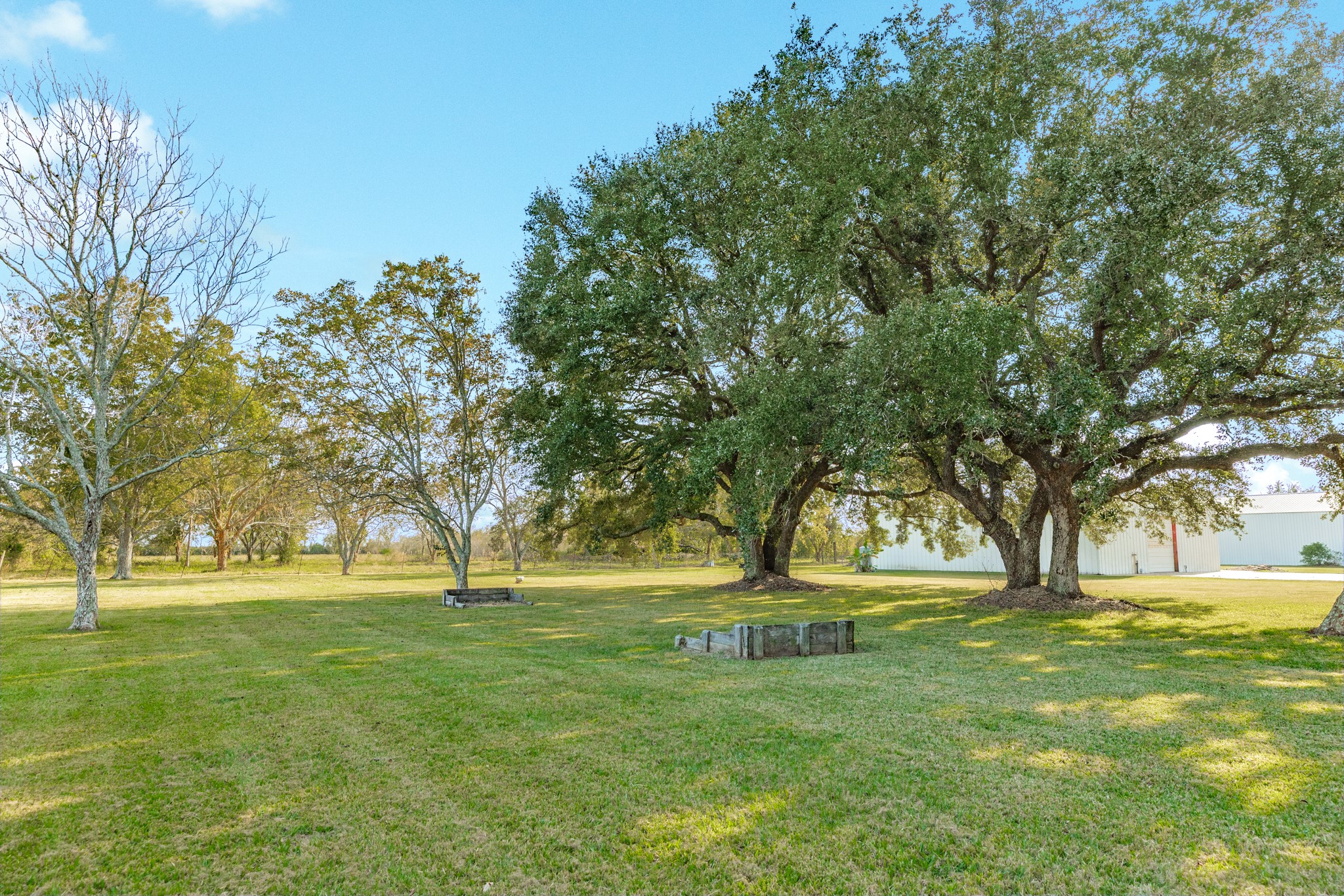 310 County Road 47 Angleton, TX 77515 - Photo 18 of 49