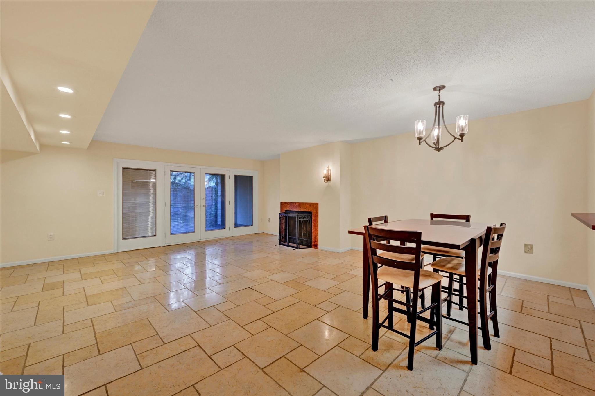 1040 Deer Ridge Drive, Unit 213 Baltimore, MD 21210 - Photo 11 of 27