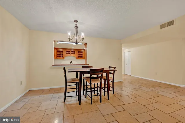 $220,000 | 1040 Deer Ridge Drive, Unit 213, Baltimore, MD 21210