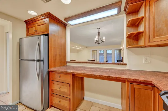 $220,000 | 1040 Deer Ridge Drive, Unit 213, Baltimore, MD 21210