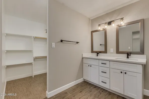 $2,500 | 2702 North 60th Street, Scottsdale, AZ 85257