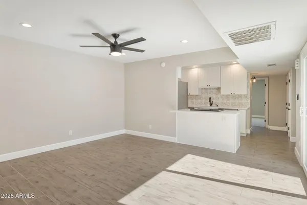 $2,500 | 2702 North 60th Street, Scottsdale, AZ 85257