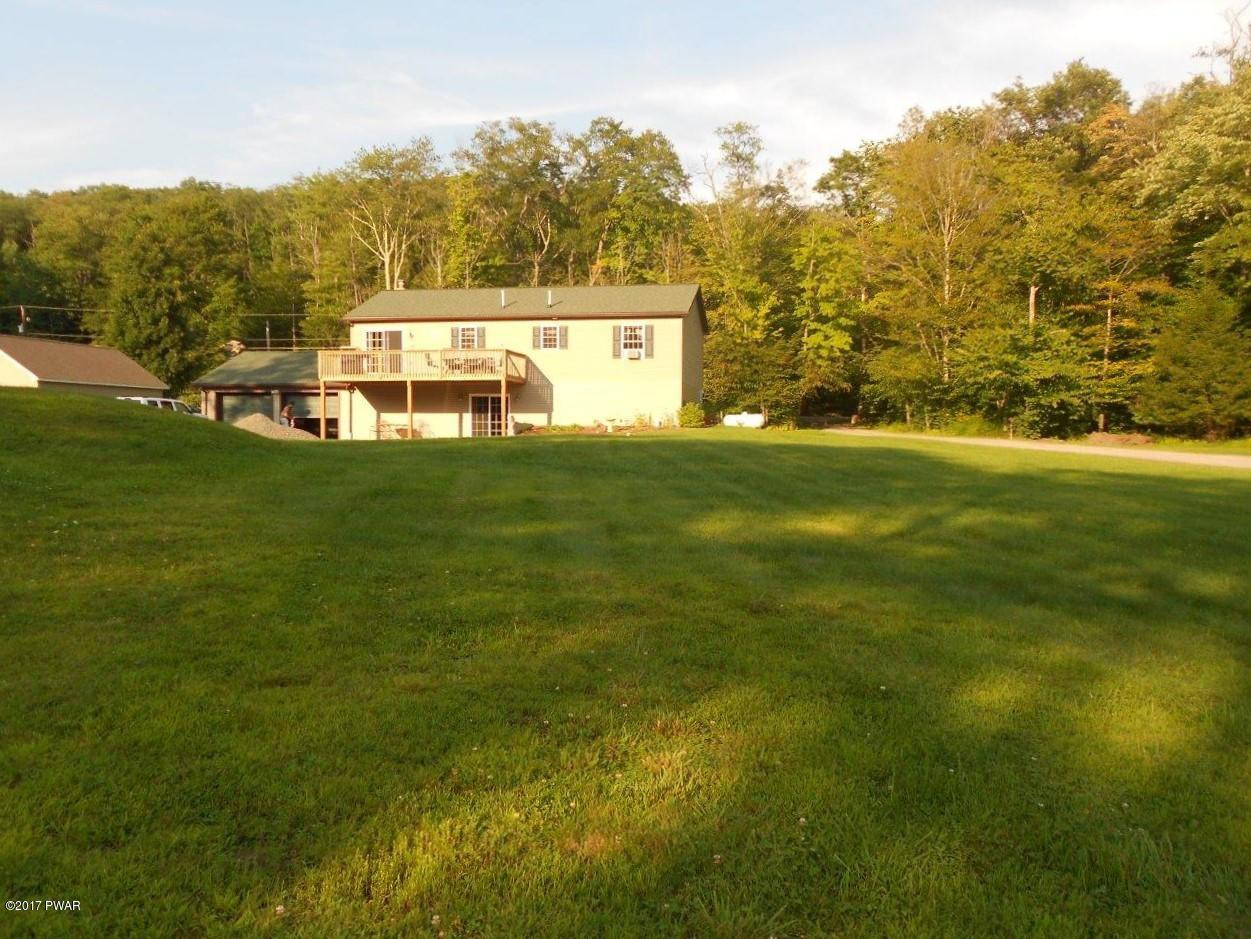 186 Sawmill Road Greentown, PA 18426 - Photo 3 of 42 2-back view