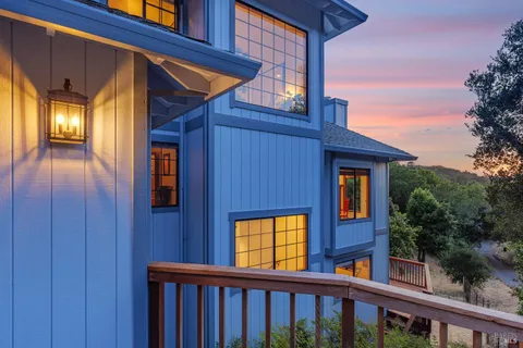 $1,345,000 | 175 Grandview Avenue, Novato, CA 94945