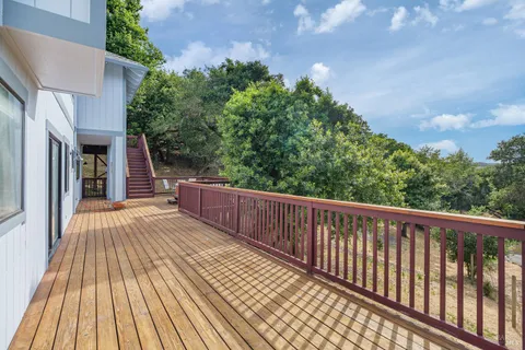 $1,345,000 | 175 Grandview Avenue, Novato, CA 94945