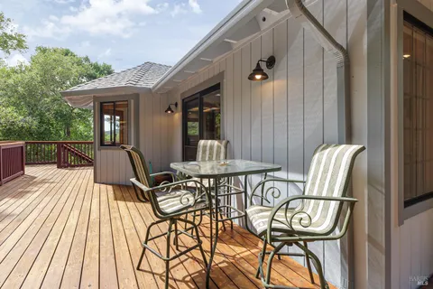 $1,299,000 | 175 Grandview Avenue, Novato, CA 94945