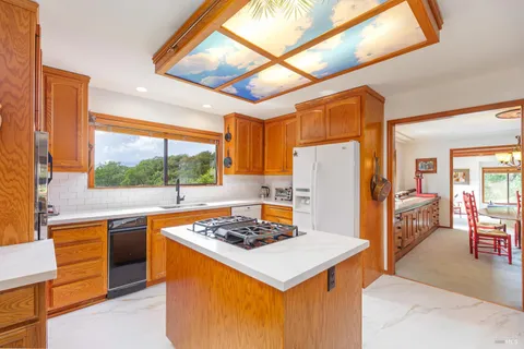 $1,345,000 | 175 Grandview Avenue, Novato, CA 94945