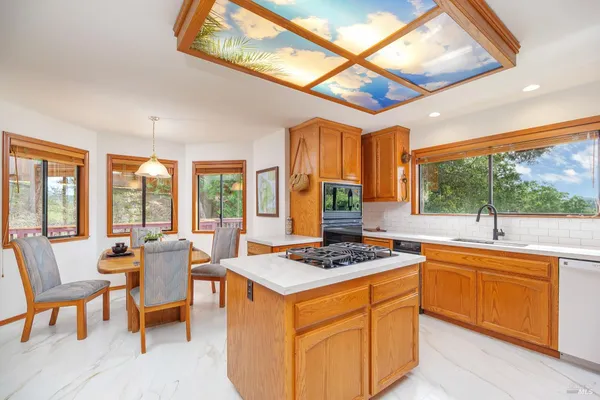 $1,299,000 | 175 Grandview Avenue, Novato, CA 94945