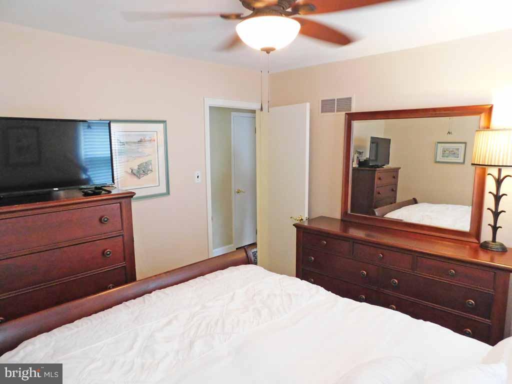 597 Valley View Road Langhorne, PA 19047 - Photo 27 of 39 Gallery Image 27