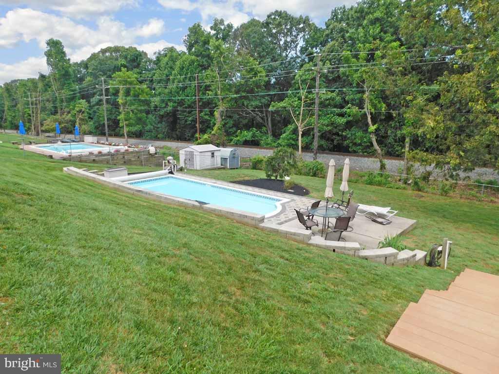 597 Valley View Road Langhorne, PA 19047 - Photo 37 of 39 Gallery Image 37