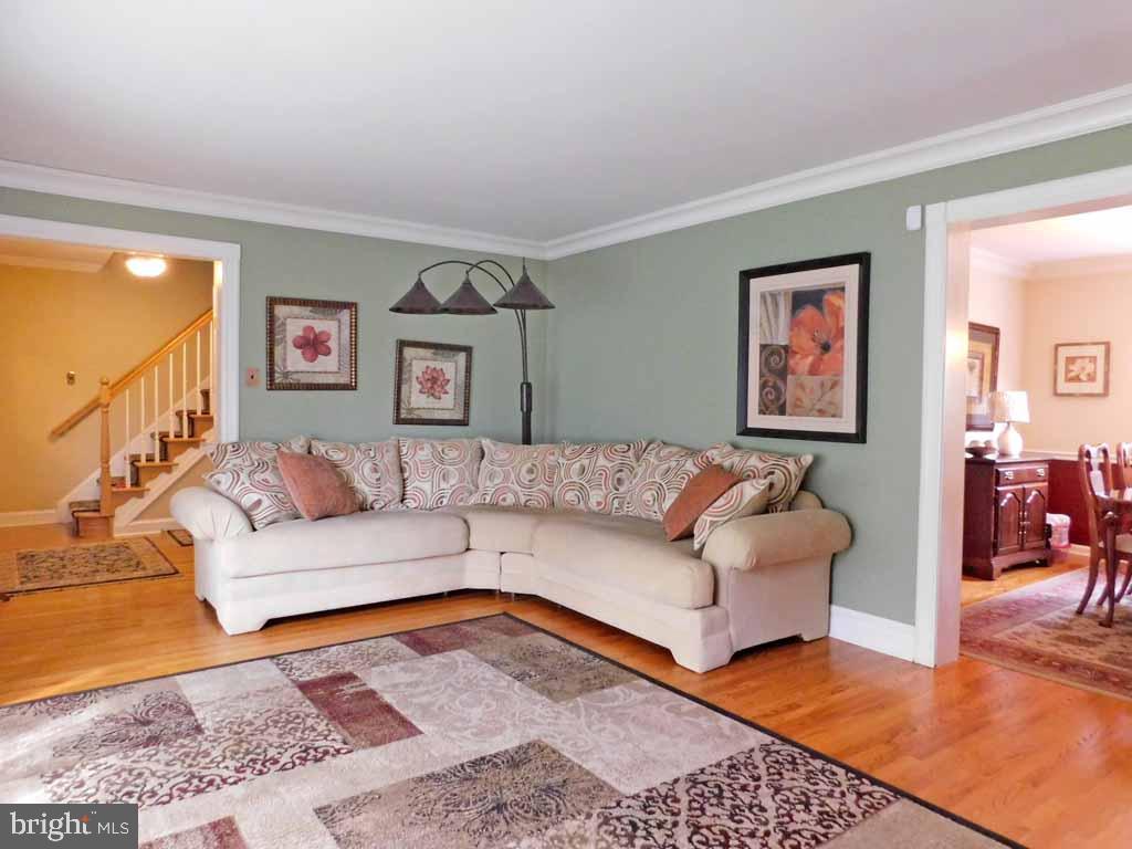 597 Valley View Road Langhorne, PA 19047 - Photo 7 of 39 Gallery Image 7