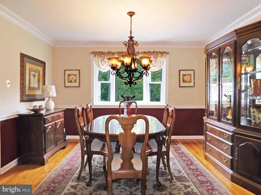 597 Valley View Road Langhorne, PA 19047 - Photo 8 of 39 Gallery Image 8