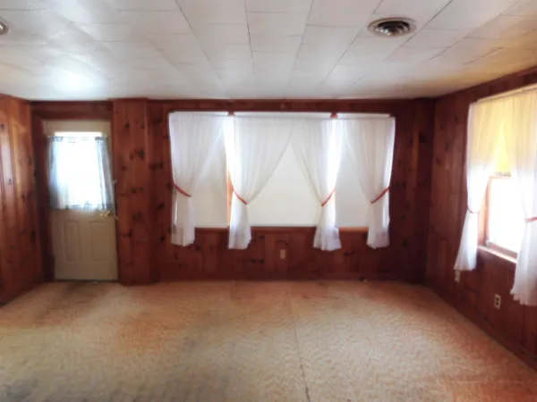 $249,900 | 50 Kings Highway, Middleton, NH 03887