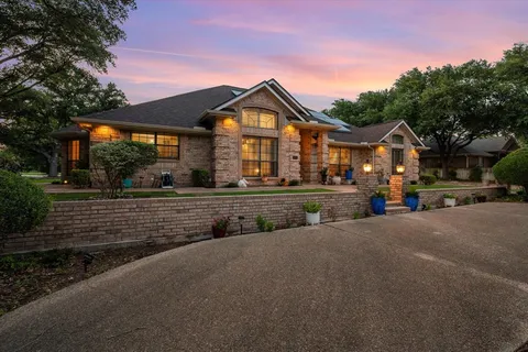 $400,000 | 1301 Alford Drive, Hillsboro, TX 76645