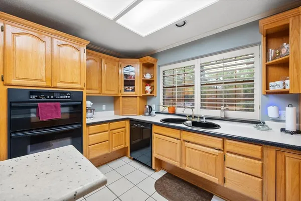 $400,000 | 1301 Alford Drive, Hillsboro, TX 76645