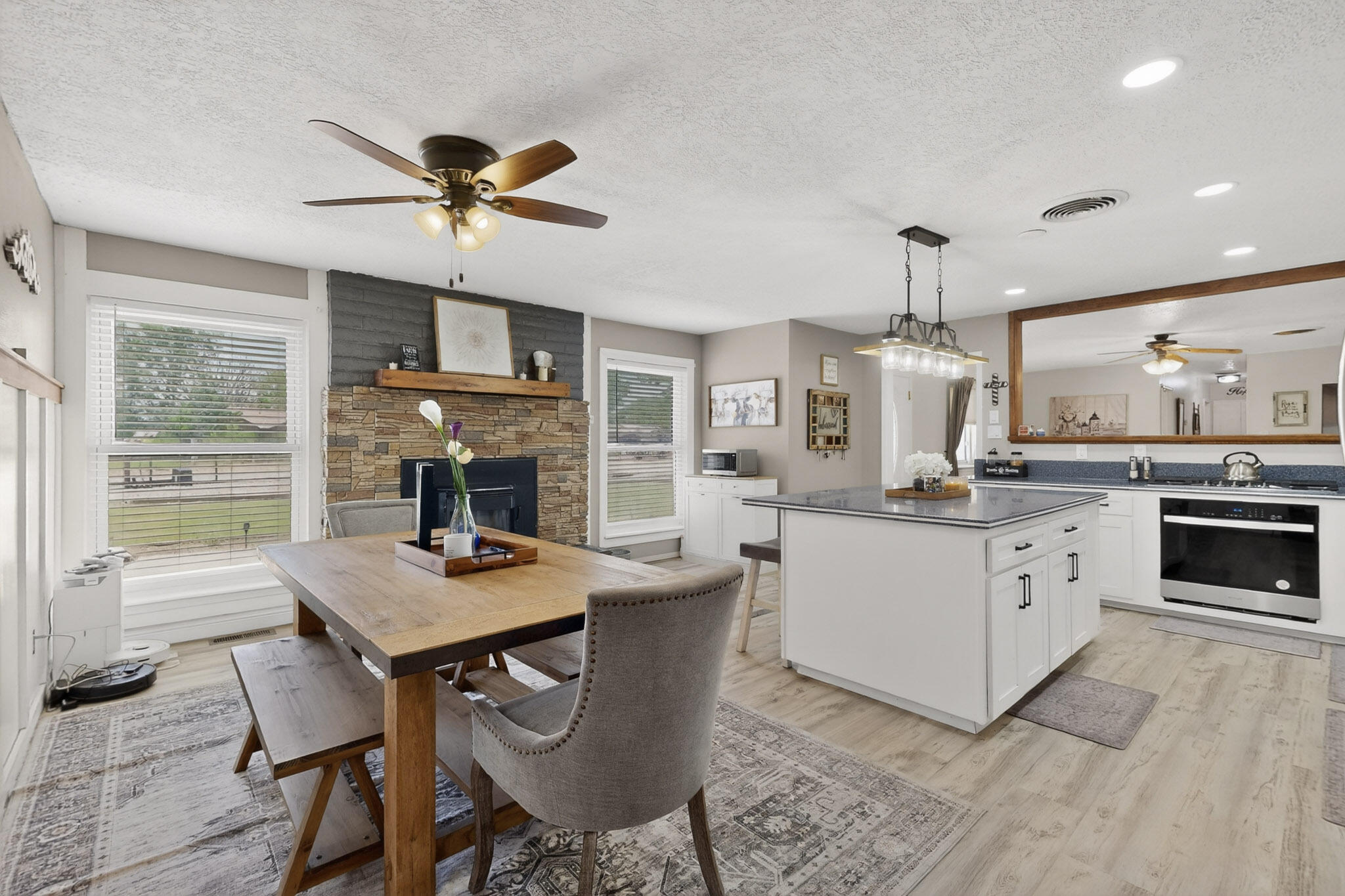 430 Abo Road Bosque Farms, NM 87068 - Photo 17 of 65 Gallery Image 17