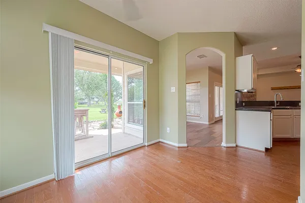 $2,400 | 14403 Vlasta Street, Needville, TX 77461