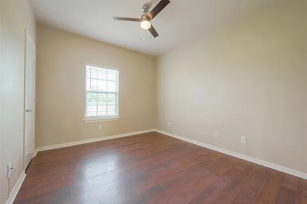 $2,400 | 14403 Vlasta Street, Needville, TX 77461