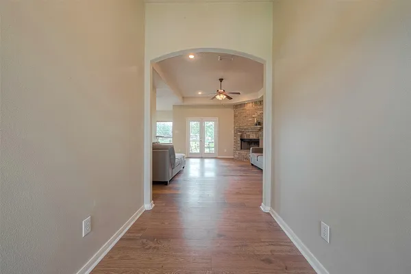 $2,400 | 14403 Vlasta Street, Needville, TX 77461