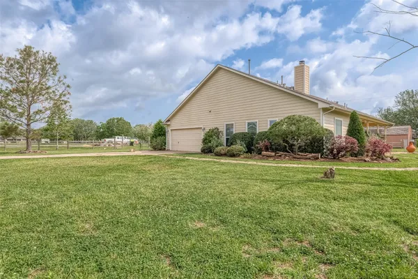 $2,400 | 14403 Vlasta Street, Needville, TX 77461