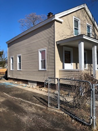 514 Union Street Springfield, MA 01109 - Photo 3 of 3