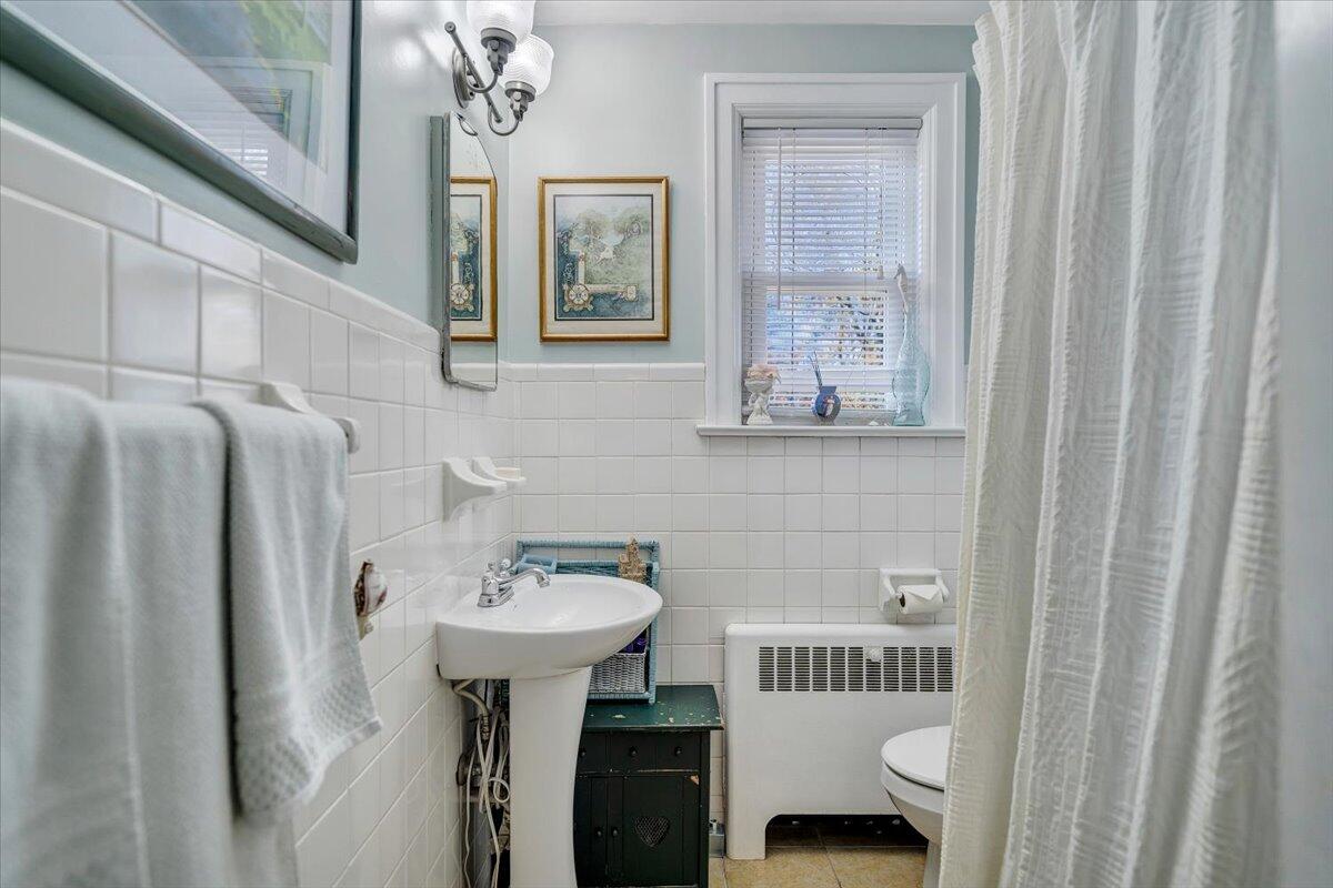 1909 Canterbury Road Southwest Roanoke, VA 24015 - Photo 34 of 65 18-MIB08089