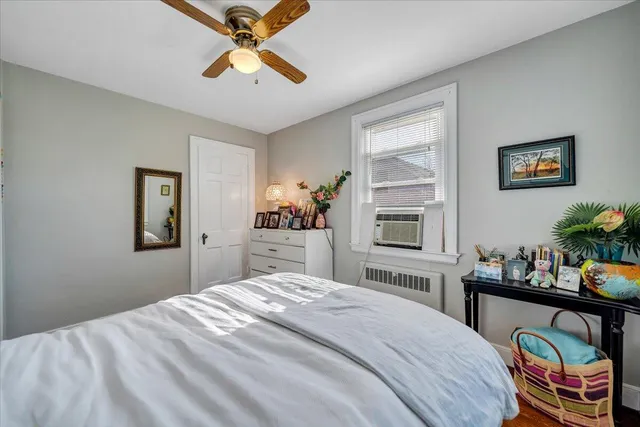 a view of a workspace with furniture