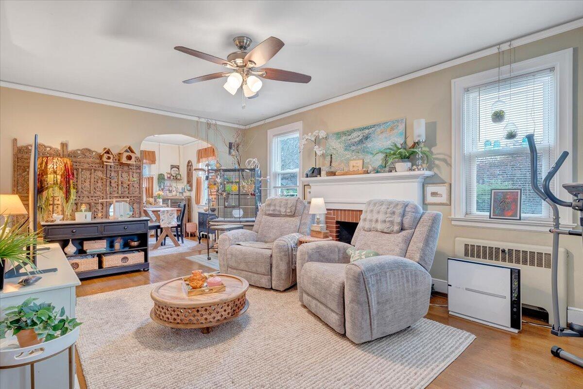 1909 Canterbury Road Southwest Roanoke, VA 24015 - Photo 4 of 65 a living room with furniture and a large window