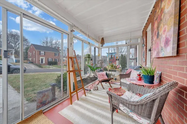 $452,500 | 1909 Canterbury Road Southwest, Roanoke, VA 24015