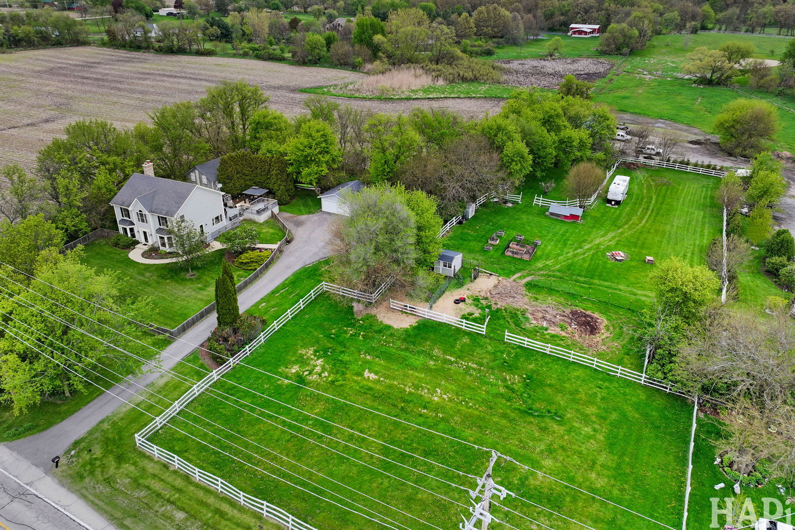 10N775 Muirhead Road Elgin, IL 60124 - Photo 42 of 45 Gallery Image 42