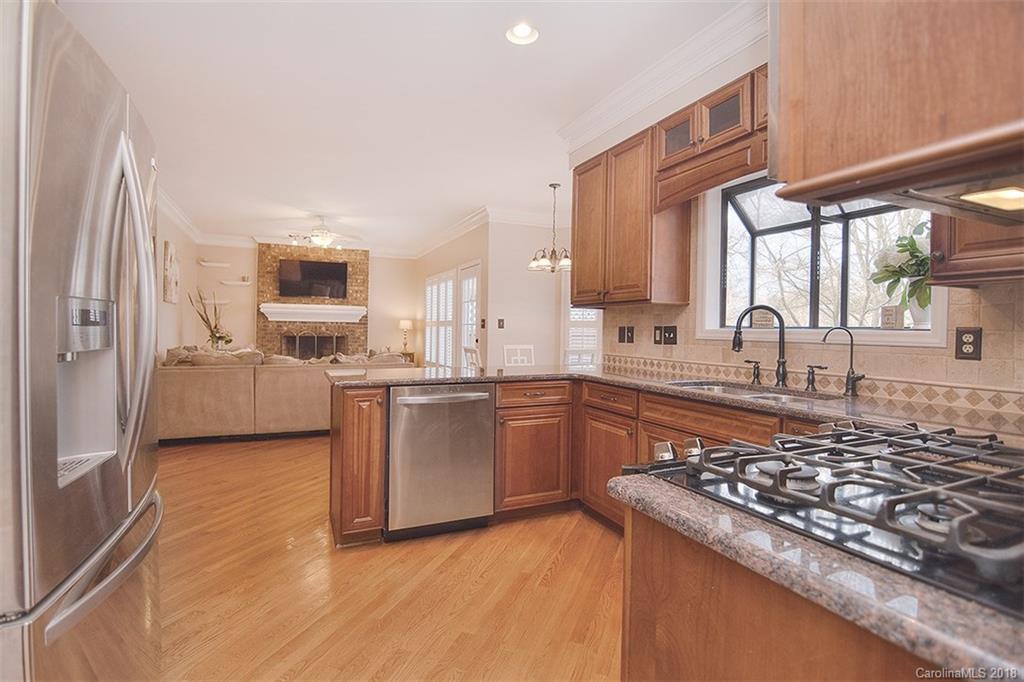 525 Cranborne Chase, Unit 12 Fort Mill, SC 29708 - Photo 4 of 30