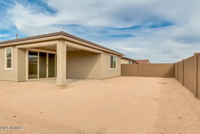 a view of empty room with garage