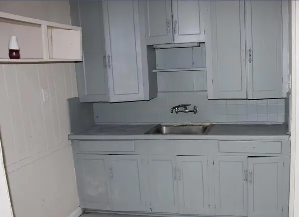 $1,475 | 202 Southeast 9th Street, Grand Prairie, TX 75051