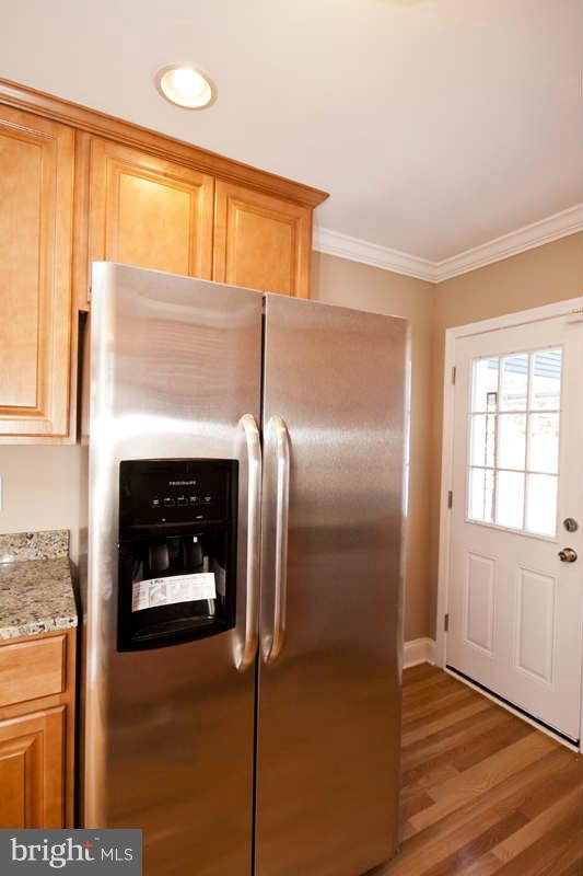 3724 Flowerton Road Baltimore, MD 21229 - Photo 22 of 28 Kitchen